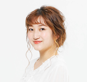 華山 友希